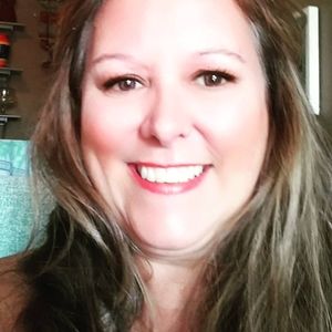 Meet your Posher, Robyn